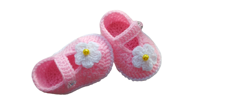 Adorable baby girl shoes, Warm and comfy crochet booties